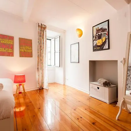 Apartment Inloveapartments - Cool Loft At Alfama Lisbon